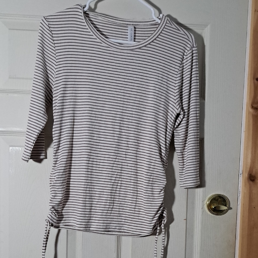 Chic Striped Women's Top - Black and White